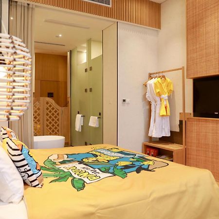 Manli Hotel Shanghai Pudong Airport - Pet Friendly Екстер'єр фото