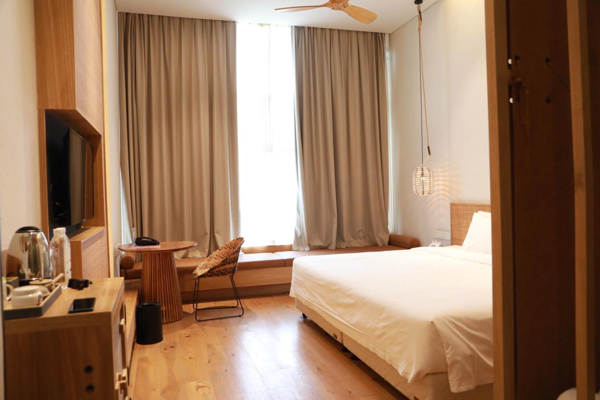Manli Hotel Shanghai Pudong Airport - Pet Friendly Екстер'єр фото