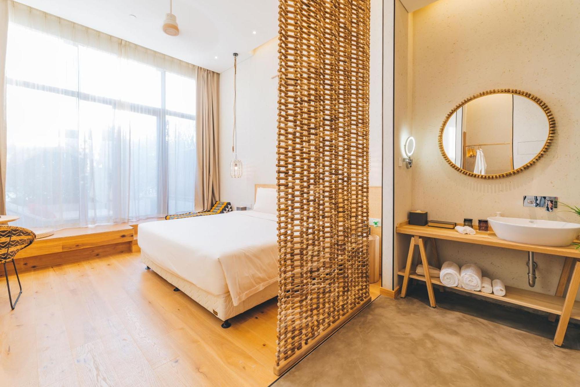 Manli Hotel Shanghai Pudong Airport - Pet Friendly Екстер'єр фото