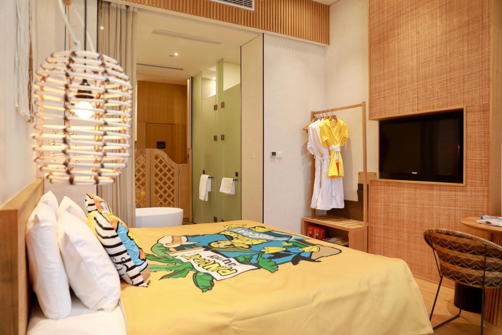 Manli Hotel Shanghai Pudong Airport - Pet Friendly Екстер'єр фото