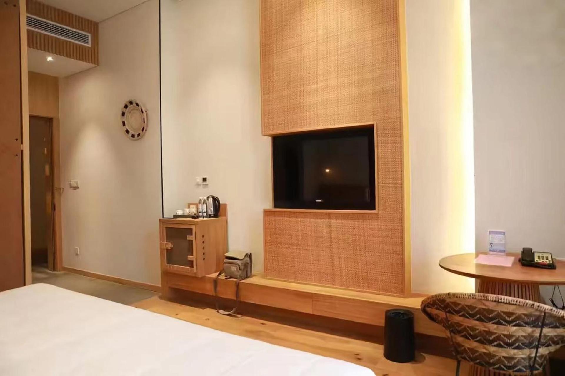 Manli Hotel Shanghai Pudong Airport - Pet Friendly Екстер'єр фото