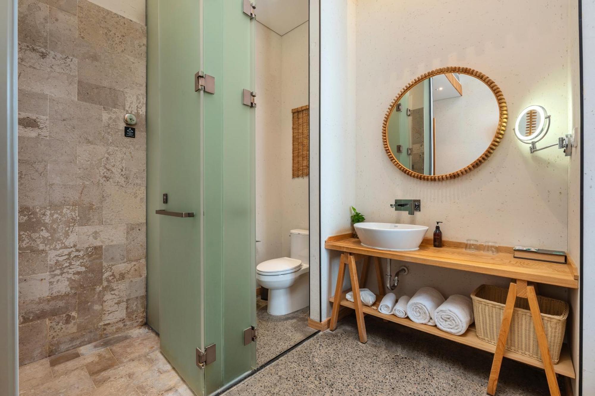 Manli Hotel Shanghai Pudong Airport - Pet Friendly Екстер'єр фото