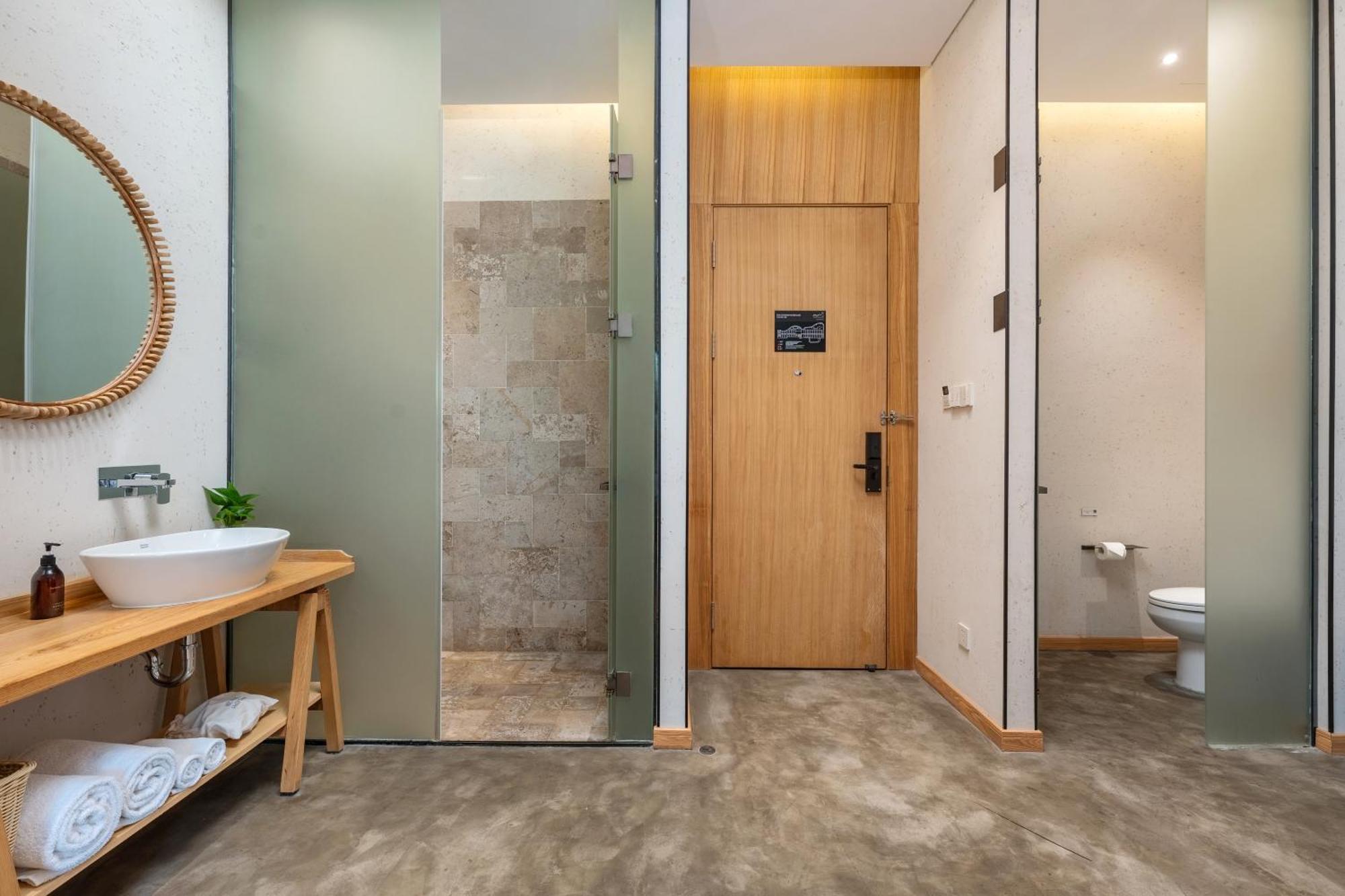 Manli Hotel Shanghai Pudong Airport - Pet Friendly Екстер'єр фото