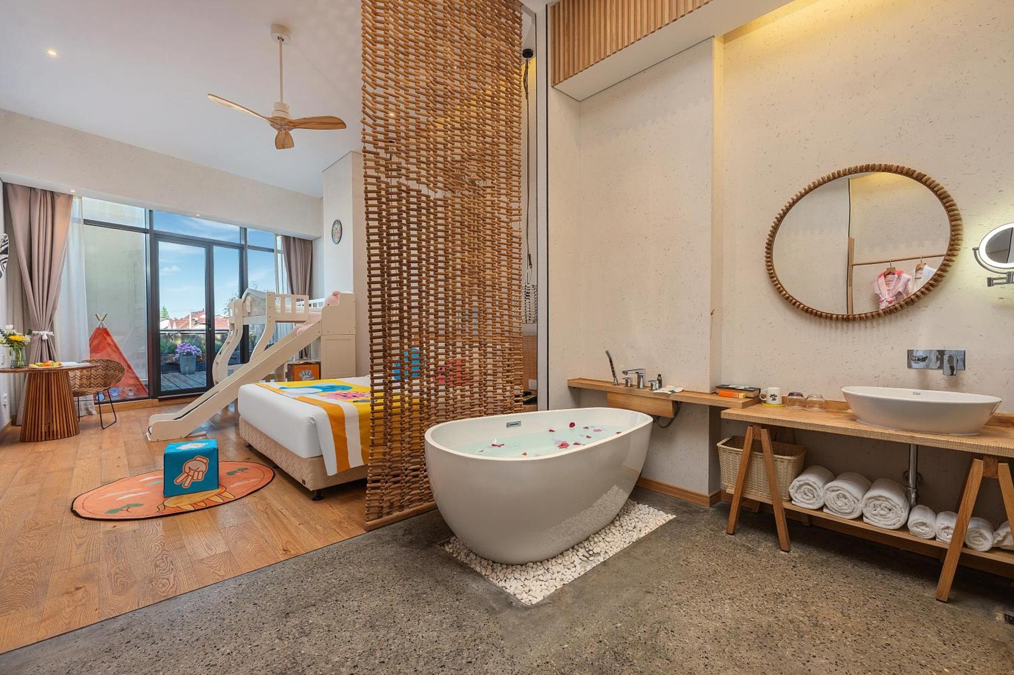 Manli Hotel Shanghai Pudong Airport - Pet Friendly Екстер'єр фото