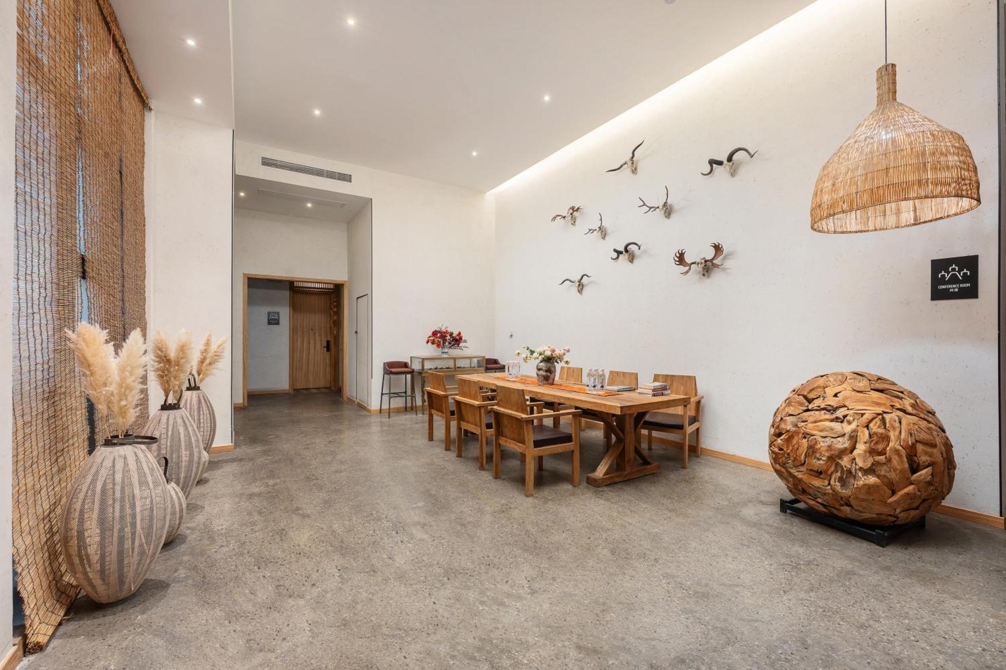 Manli Hotel Shanghai Pudong Airport - Pet Friendly Екстер'єр фото
